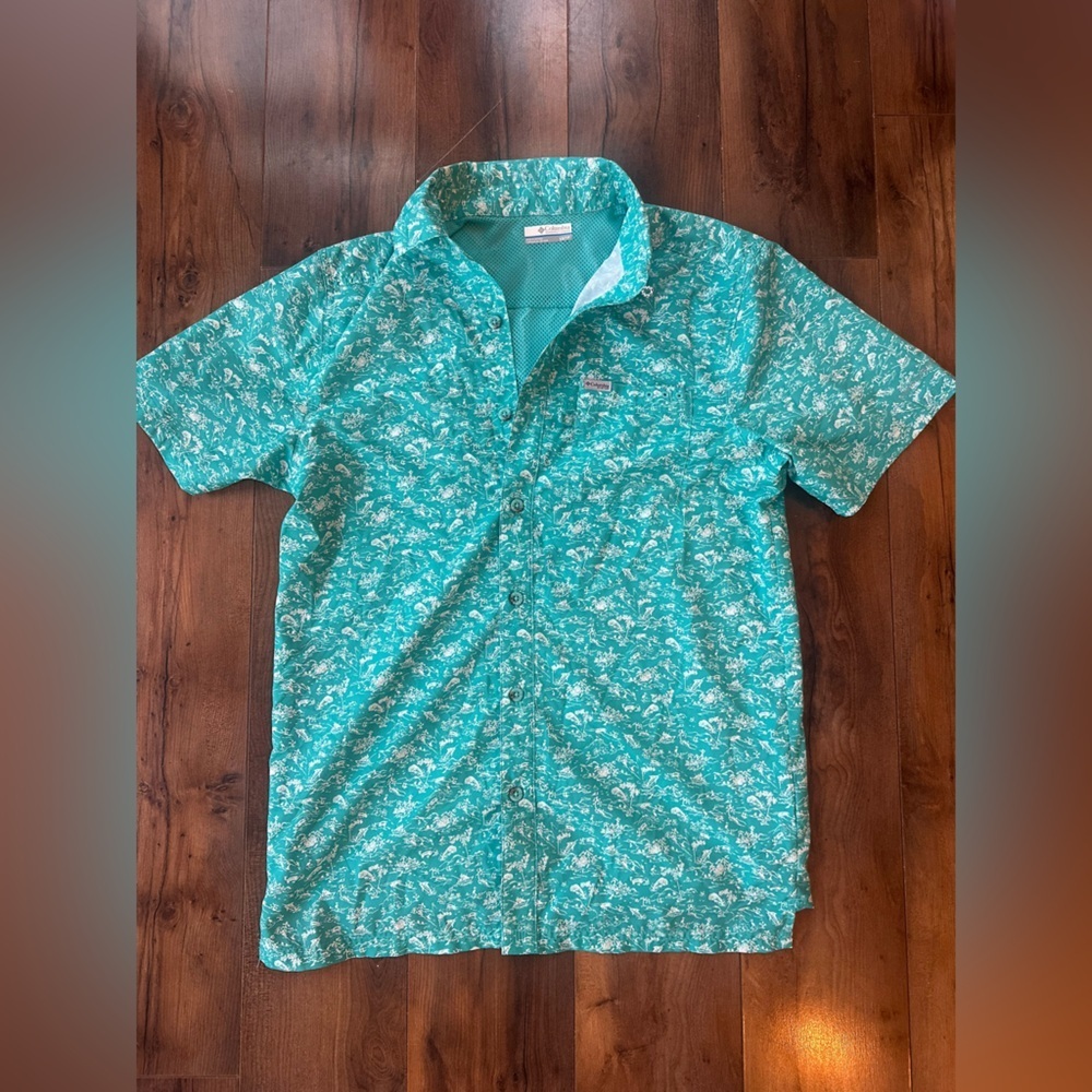 🌺 Columbia PFG Women’s XS Fishing Shirt – Vented Mesh – Omni-Wick 🌺 - Picture 2 of 7